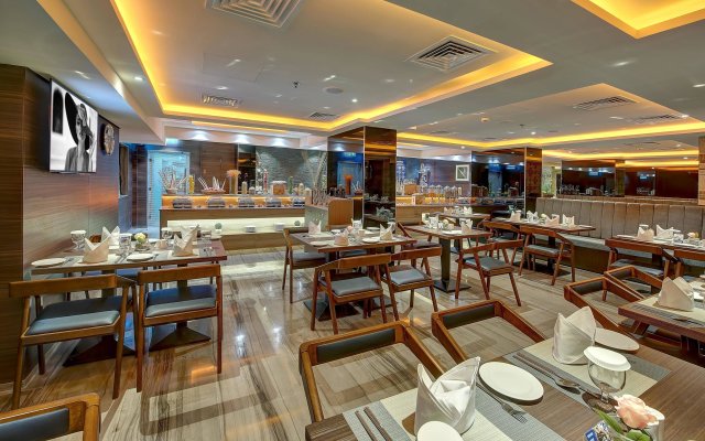 Dubai Omega Hotel