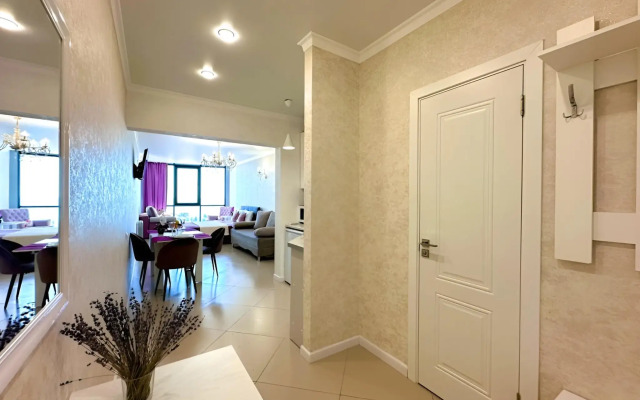 Semeynaya s Shikarnym Vidom na More Flat