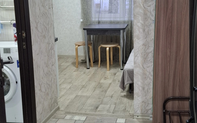 Na Zaporozhskoy 37 Flat