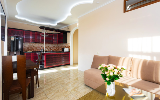 2-K, Ulitsa Amiryana, Am104 Flat