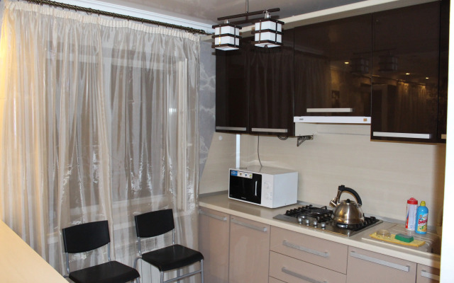 Uyutnaya Studiya Na Prospekte Lenina Apartments