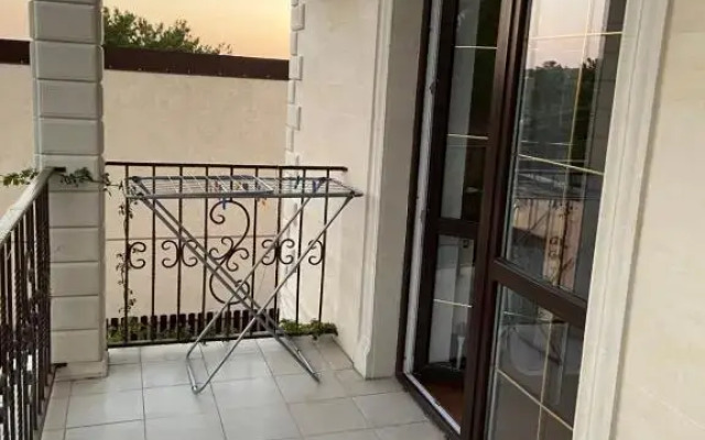 Aleksandr Guest house