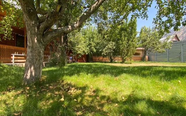 Частный дом Уют горных вершин