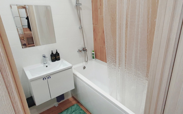 Квартира Студия с Видом на Красивый Закрытый Двор