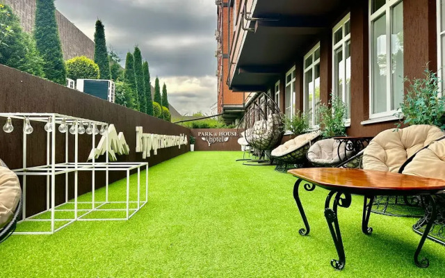 Отель Park & House Hotel