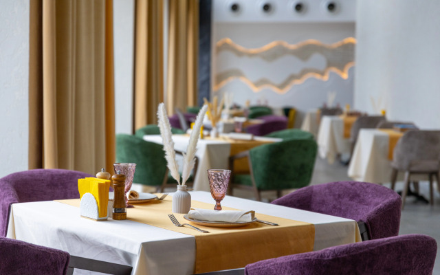 Mairi Park Hotel
