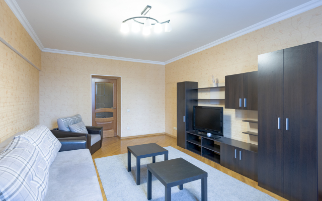UraganArart Na Nakhimovskom Prospekte Apartments