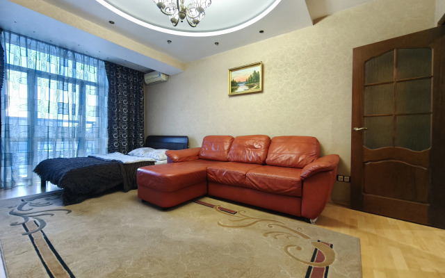 Апартаменты на Родионова 199