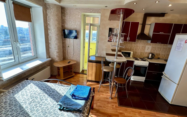 Квартира 1 комнатная квартира студия улица 50лет ВЛКСМ 13/2