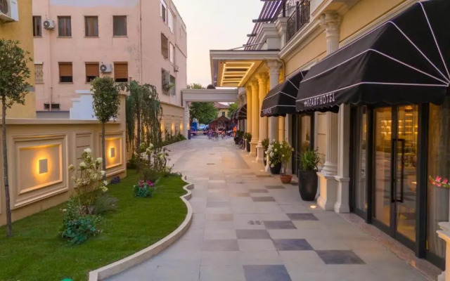 Mozart Hotel