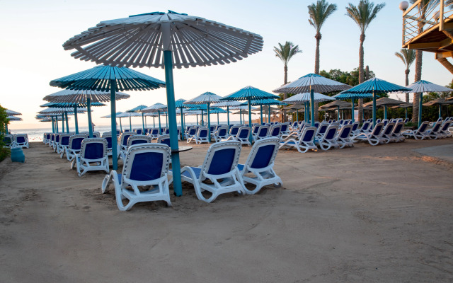 Minamark Beach Resort & Spa