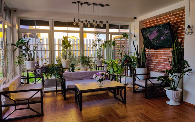 Anapa LOFT Inn Guest House