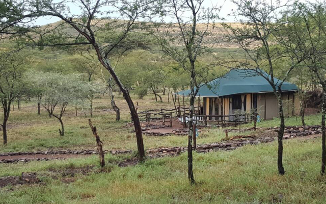 Ole Serai Luxury Camp Hotel