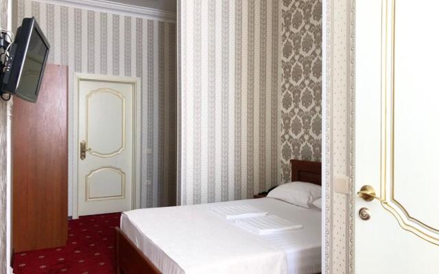 Caesar Royal Palace Hotel