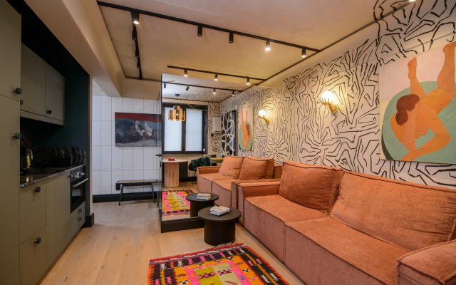 Na Dayev Apartments