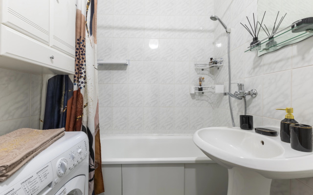 Апартаменты Комфорт на Амирхана Еники 4