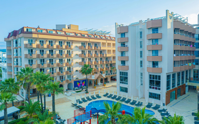 Pyxis Point Hotel - All Inclusive