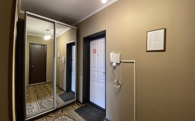 Декабрист ул. Угданская 8 №1