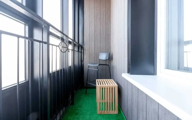Studiya Na Oktyabryskoy 16 Flat