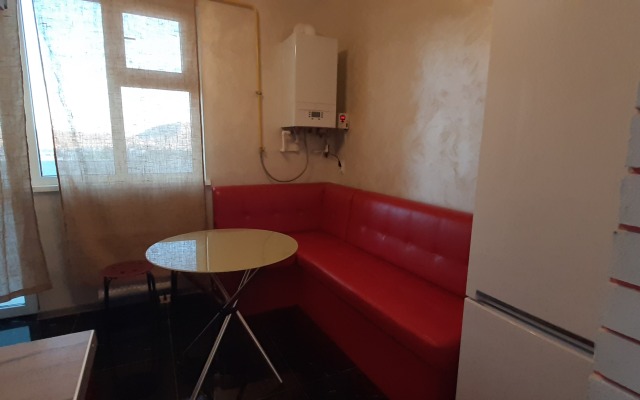 S Evroremontom Apartments