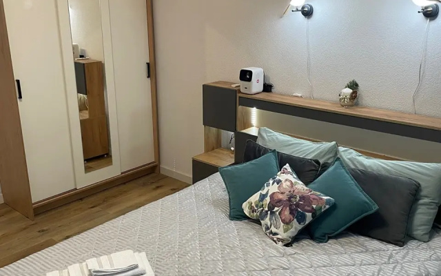 Квартира Traveler's House в Ново-переделкино