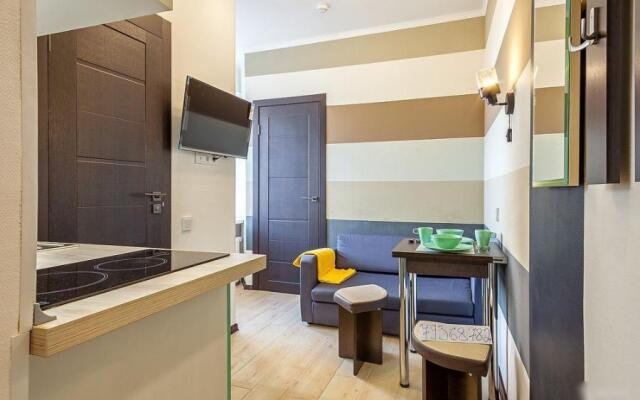 Teplichniy proyezd 7 Apartments