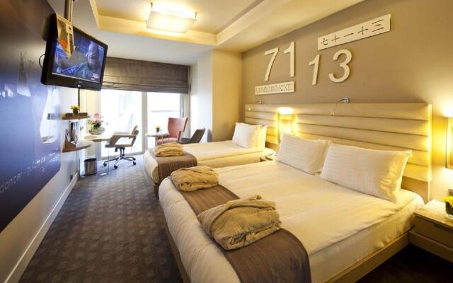 Ramada by Wyndham Istanbul Pera Hotel