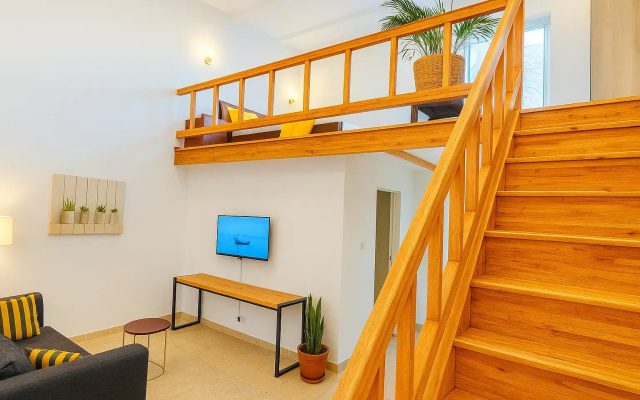 Отель Amaryllis Residences Mount Pleasant