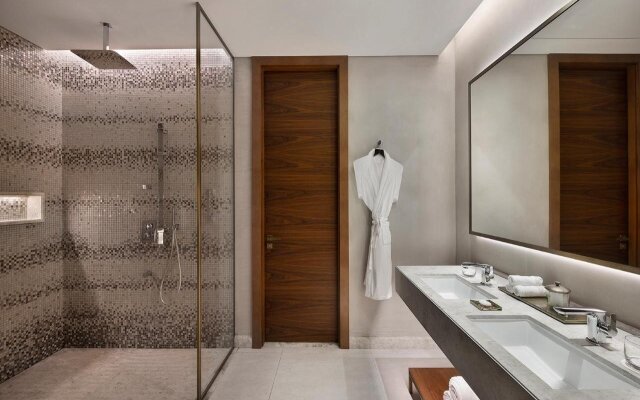 The St. Regis Downtown, Dubai Hotel