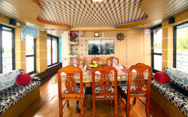 Sreekrishna 2 Bedroom Private Houseboat Hotel