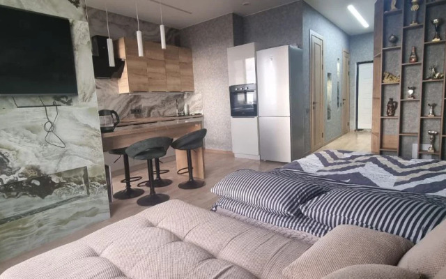 Dvukhkomnatnaya S Potryasayuschim Vidom Na More Flat