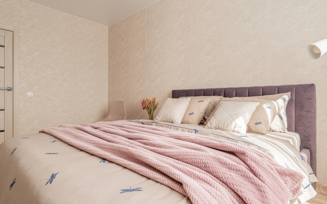 Квартира Однокомнатная Краснолесья  96