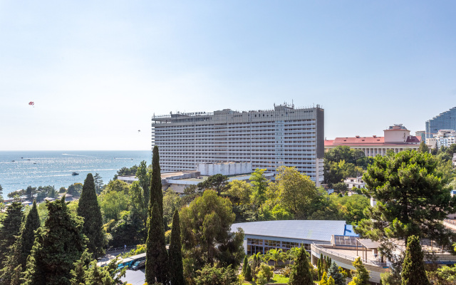 Апартаменты Red Apartments Светлана Парк Эмилия