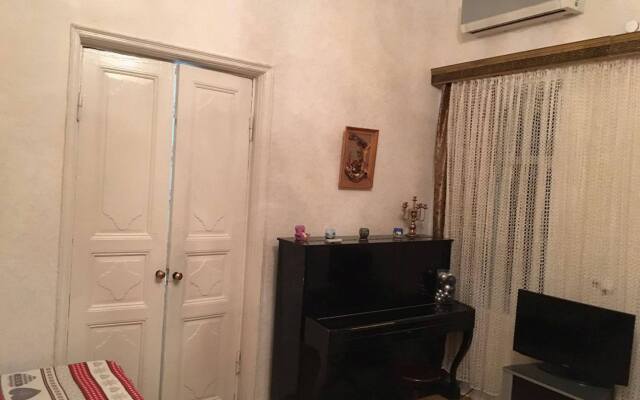 Giorgi's Place Apartments