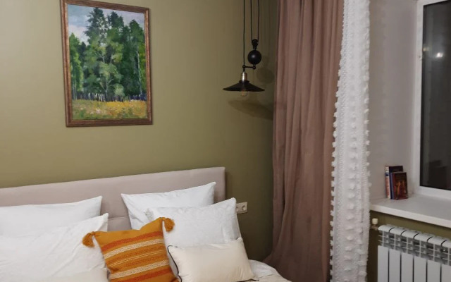 Квартира на Ураева 8