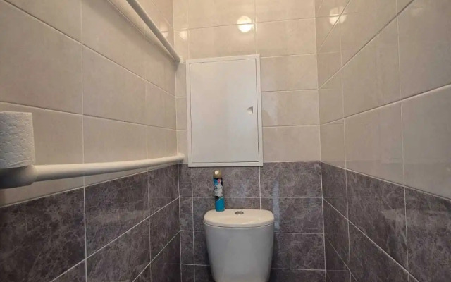 Квартира Двухкомнатная на Шаталова