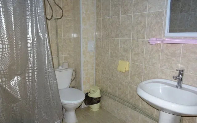 Dautiya Guest House