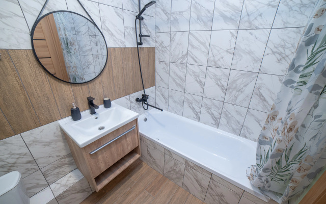 1-Kom Beguest S Balkonom Na Otradnoy 1 Flat