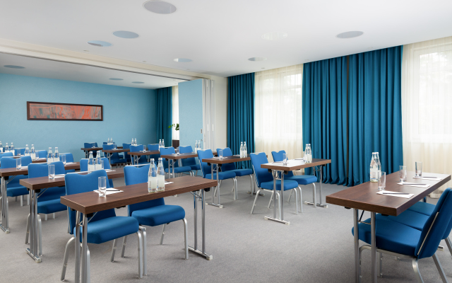 Cosmos Sochi Hotel