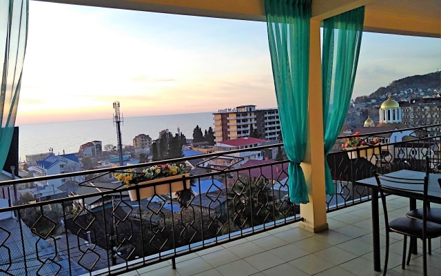 Gostevoy dom Yagodka