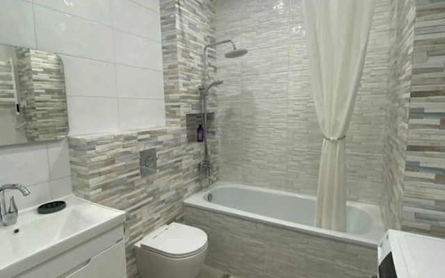 1-Komnatnaya S Otlichnym Remontom Flat