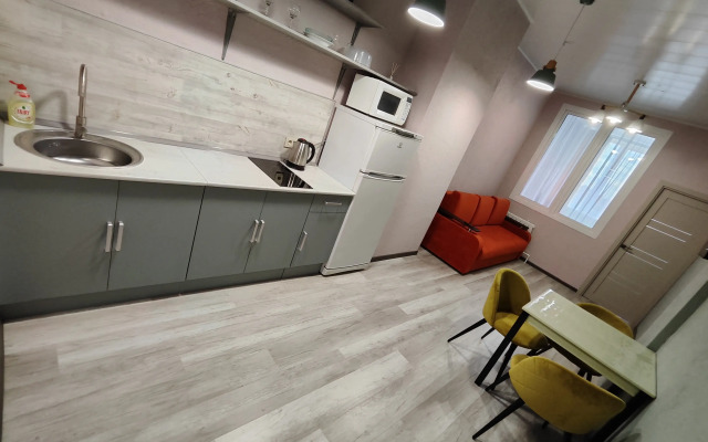 S Otdelnoy Spalney Apartments