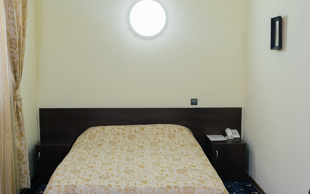 Oskar Hotel