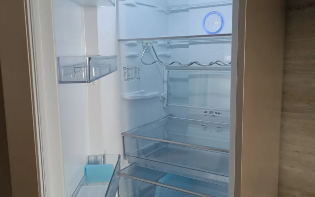 Uyutnaya sovremennaya v Zelenogradske Flat