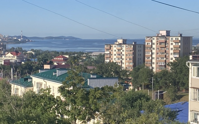 Квартира Проспект 100летия Владивостока 100А