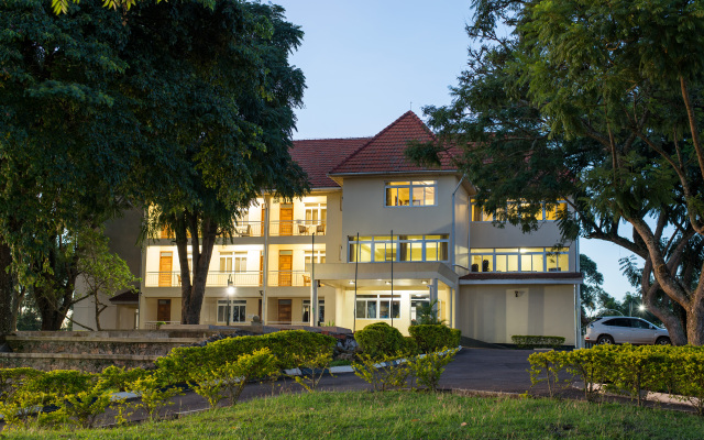 Aggrey  Hotel