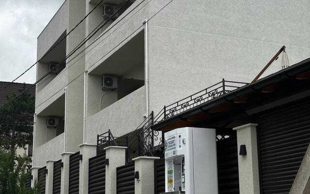 Mirotel Guest house