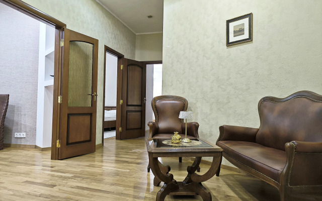 Marksa 17 Velikolepnaya Treshka Supercentr Apartments