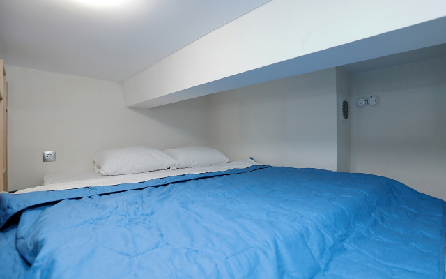 Na 4 Gostey Duet ryadom s Crocus City Apartments