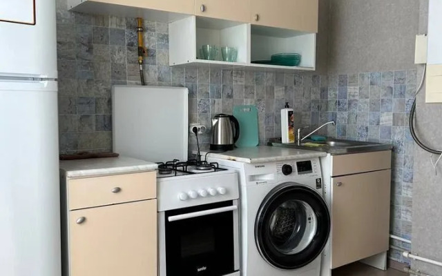 Na Shkolnoy 8a Flat